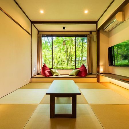 Hotel Tokiwaso à Miyakonojō Extérieur photo