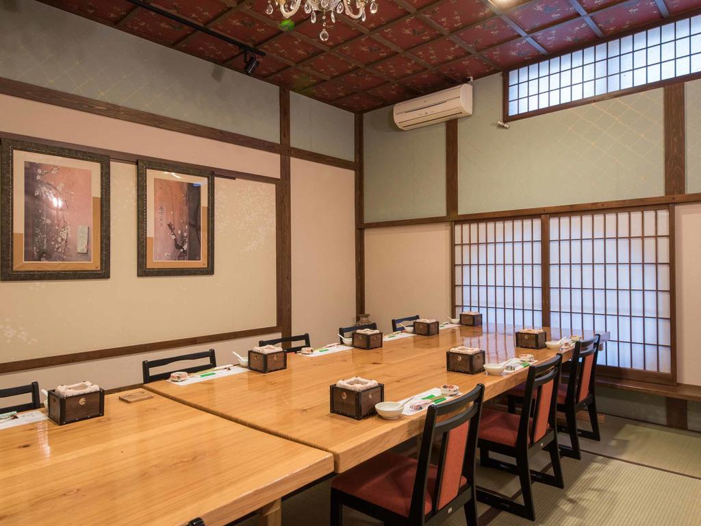 Hotel Tokiwaso à Miyakonojō Extérieur photo